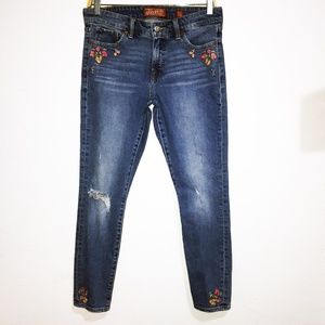 Lucky Brand AVA SKINNY Jean with Floral Embroidery